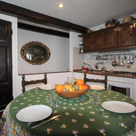 Apartman Elena By Interhome *
